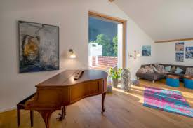 75 Wohnzimmer Mit Braunem Holzboden Ideen Bilder Januar 2021 Houzz De