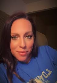 Amanda Osman's Instagram, Twitter & Facebook