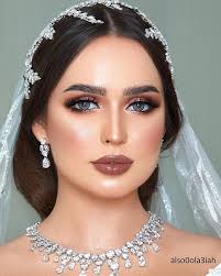 روضه On Instagram المودل Jay Poli الشعر من ابداع الحب Umsaeed Hair Styles الفستان