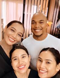 Best stylist for root smudge natural hair transition