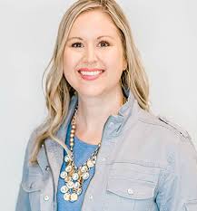 Opening the Door to Your God-Sized Dream: 40 Days of Encouragement for Your  Heart : Gerth, Holley: Amazon.com.au: Books