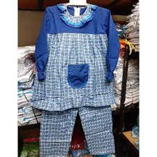 Warna tersebut dipilih karena salah satu warna yang digunakan para pejuang indonesia ketika masa perang kemerdekaan. Baju Muslim Anak Perempuan Seragam Muslim Tk Tpa Tpq Baju Seragam Muslim Anak Perempuan Shopee Indonesia