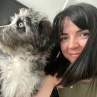 Gabrielle Clifford's Instagram, Twitter & Facebook