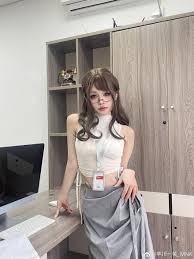 芊川一笑cos代表：将青涩纯真展现得淋漓尽致- 窈女国