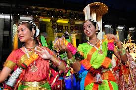 What Else You Need From Singapore Truly The Best In The Business Visit Singapore Tour To Singapore Culture Of Singapore Cultural Experience Visit Singapore