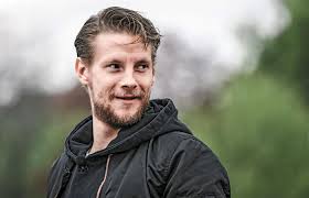 Nie, u kuby wystąpi sebastian fabijański, który w filmie zagrał niebezpiecznego i nieco zagubionego bandytę remka o pseudonimie cukier. Buntownik Sebastian Fabijanski