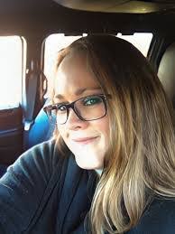 Angela Batt's Instagram, Twitter & Facebook