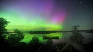 The Arctic Circle Isn T The Only Destination Where You Can Admire The Northern Lights In Fac See The Northern Lights Northern Lights Usa Vacation Destinations