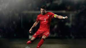 998pixels x 515pixels size : Hd Wallpaper Cristiano Ronalod People Cristiano Ronaldo Soccer Portugal Wallpaper Flare