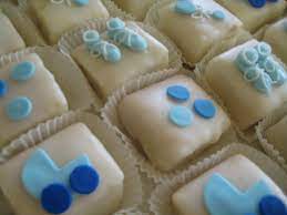 It S A Boy Petit Fours For A Baby Shower Baby Shower Drinks Baby Shower Girl Diy Trendy Baby Shower Themes