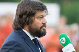 Max caldas was born on march 9, 1973 in san isidro, buenos aires, argentina as maximiliano jorge caldas. Max Caldas Spelers Kunnen Het Zichzelf Aanrekenen Hoofdklasse Hockey Nederland