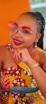 Hy guyz, how is my edit? ❤️ The first picture is the original taken with a  phone