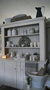 Wnetrza Na Stylowi Pl Shabby Chic Dresser Dresser Decor Shabby Chic Interiors
