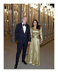 Actress salma hayek, 50, led the glamour at the prestigious the milan fashion week gucci show. Gucci Pa Twitter Chairman And Ceo Of Keringgroup Francois Henri Pinault And Salmahayek Pinault Attending Lacma S Eighth Annual Artandfilm Gala Salma Hayek Pinault Wore A Custom Gucci Lurex Gown With Crystal Brooch And