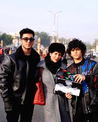 The actress took to he. Akshay Kumar Kriti Sanon Jacqueline Start Bachchan Pandey Shoot