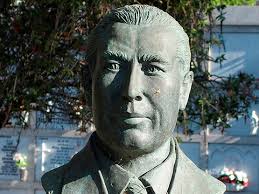 Busto de César Emilio Arroyo Pastor