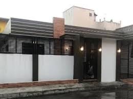 It was right next to the beach and the town but not in the middle of the busy area so it was more private and quiet. Bungalow House Subdivision Metro Manila Trovit
