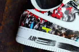 Let us know what you think about the collaboration in the comment section below. G Dragon Peaceminusone X Nike Air Force 1 Para Noise Look Under Hypebeast