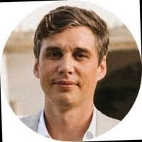 Devon Headley's Instagram, Twitter & Facebook