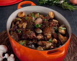 Coq Au Vin Le Creuset Le Creuset Recipes Le Creuset Dutch Oven Recipes Coq Au Vin