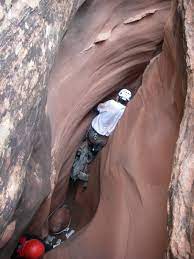 This is sometimes advertised as a beginner canyon, but there are a couple of features that would put it as. Canyoneering Leprechaun Canyon North Wash Road Trip Ryan