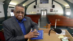 Reverend finds Great Falls accepting