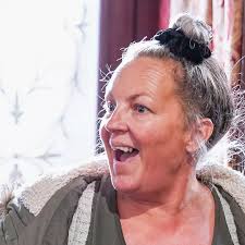 EastEnders' Lorraine Stanley shows off incredible weight loss following  soap exit