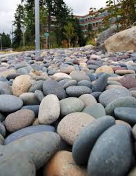 Because we mine our own pebble beaches, we supply more sizes and colors of beach pebbles than any of our competitors. Mexican Beach Coverall Stone