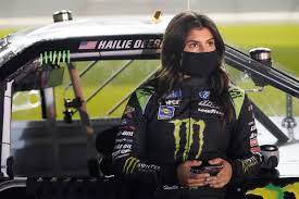 For drivers it all depends on who you work for, and for crew members it depends on what you do on the team. Hailie Deegan Among Drivers To Watch In Nascar Truck Race Las Vegas Review Journal