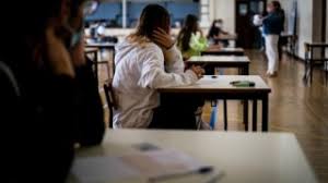 Exames nacionais de matemática, física e química a. Exames Nacionais 2021 Publico