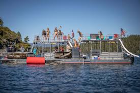 There is no better way to explore lake tahoe's crystal clear blue water than with a boat rental from tahoe boat and rv rents! Lake Tahoe Boat Rentals South Lake Tahoe Boat Rentals Wakebusters