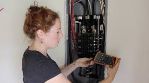 A 8 kw single phase load 220 volt , 0.8 power factor and 3% voltage drop. Adding 220 Volt Outlets To The Garage Youtube
