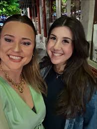 Nicole Ingraham (@nikki.koko_) • Instagram photos and videos