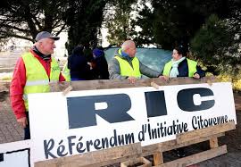 Les Gilets Jaunes Reclament Un Referendum D Initiative Citoyenne Qu Est Ce Que C Est