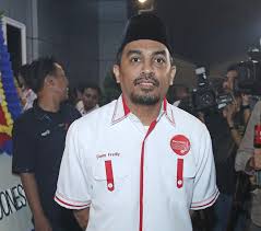 Glenn Fredly Pakai Kopiah Jadi Mualaf Showbiz Liputan6 Com