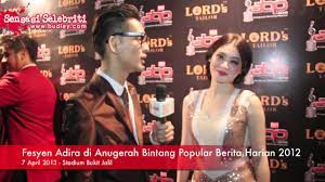 Tema bagi abpbh tahun ini ialah infiniti. Fesyen Adira Di Anugerah Bintang Popular Berita Harian 2012 Youtube