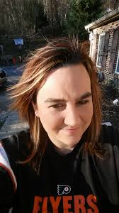 Outdoor hair styling challenges with blonde hair