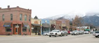 Moving In New Businesses Filling Up Downtown Hamilton Storefronts Local News Ravallirepublic Com