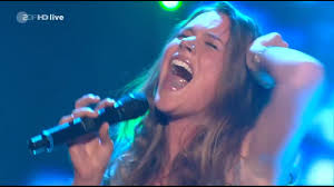 Joss stone's profile including the latest music, albums, songs, music videos and more updates. Joss Stone Here Comes The Rain Again Amazing Live Performance Full Hd Youtube