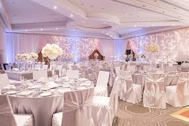 Silver White And Pink Wedding Theme Google Search Pink Wedding Theme Beach Wedding Tables Hotel Wedding