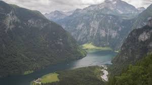 Check spelling or type a new query. Heikler Loscheinsatz Waldbrand Im Nationalpark Berchtesgaden Stern De
