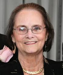 Nicole Kimball's Instagram, Twitter & Facebook