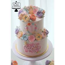 See how to make this gorgeous cake and stunning buttercream roses. A Beautiful Pastel Color Floral Cake For A Baby Girl Turning One Sgwedding Sgcake Sgcakes Sgbake Sgabakes Sgf Floral Cake Cake Dessert Table
