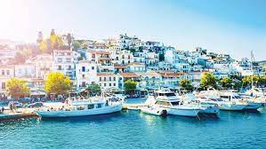 At the point where three continents meet. Greece Longing For Turkish Tourists Who Spend More Than Europeans Turkey News