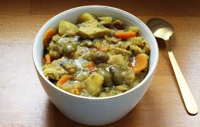 Ragout De Poulet Aux Olives Et Manioc Milleprep Ragout De Poulet Poulet Aux Olives Poulet