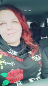 Brittany Paynter (@insaneinthescayn)