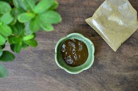 Pin By Beauty Tips With Senu On Hair Color In 2020 Black Hair Henna Henna Hair Dyes Henna Powder For Hair