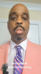 Unfortunately I had two friends pass away last week! My cousin and  long-time friend Marcel Turner passed as well! Here with my good friend  @peterwellsdesigner