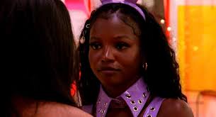 Chelly's timing for talking to Huda is questionable