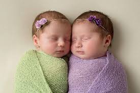 Penelusuran gambar paling menyeluruh di web. 17 Nama Bayi Kembar Perempuan Yang Tidak Pasaran Unik Dan Cantik Orami
